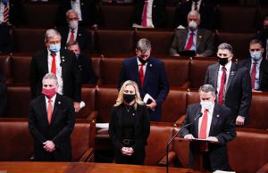 Congresso Usa proclama vittoria di Biden. Trump isolato, rischia la rimozione Usa