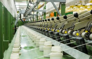 Tessuti anti-covid, 100mila euro dalla Giunta per la realizzazione in accordo con l’Abruzzo tessuto anti-covid