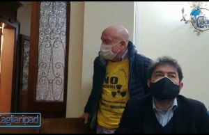 Il Comitadu NonucleNoscorie consegna plico agli uffici della Presidenza del Consiglio dei Ministri