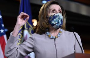 Usa, Pelosi: “Pence rimuova Trump o avanti con impeachment”