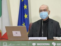Rezza: ‘Chiusura delle scuole dolorosa ma è da considerare con varianti’