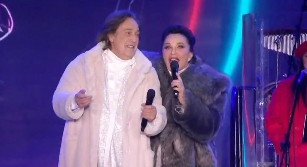 Angelo Sotgiu sbrocca in tv Ricchi e Poveri primo meme del 2025